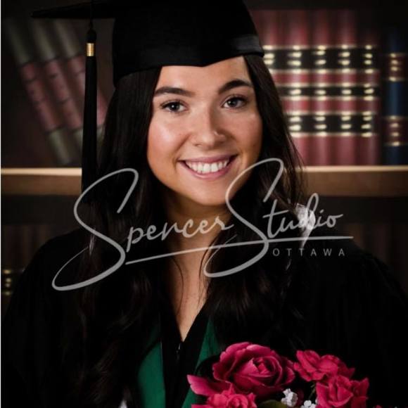 Meet your Posher, Camryn - Picture 1 of 1